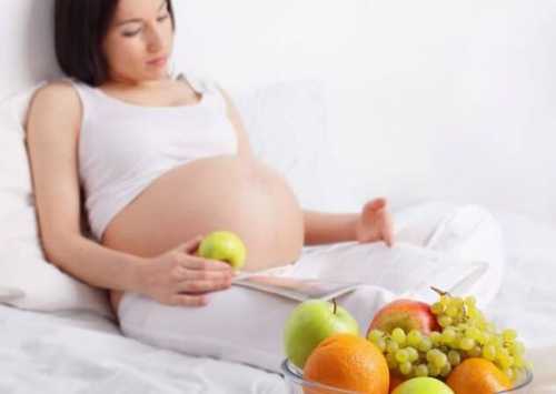 Спасение от запоров для беременных и кормящих мам